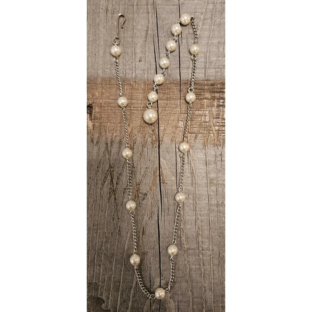 VINTAGE‎ CORO SILVER AND PEARL CHOKER NECKLACE - ELEGANT!